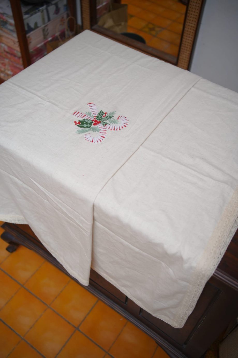 Xmas Table cloths