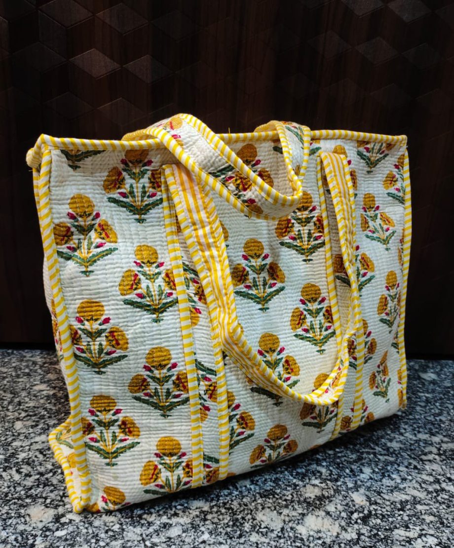 Quilted tote bags