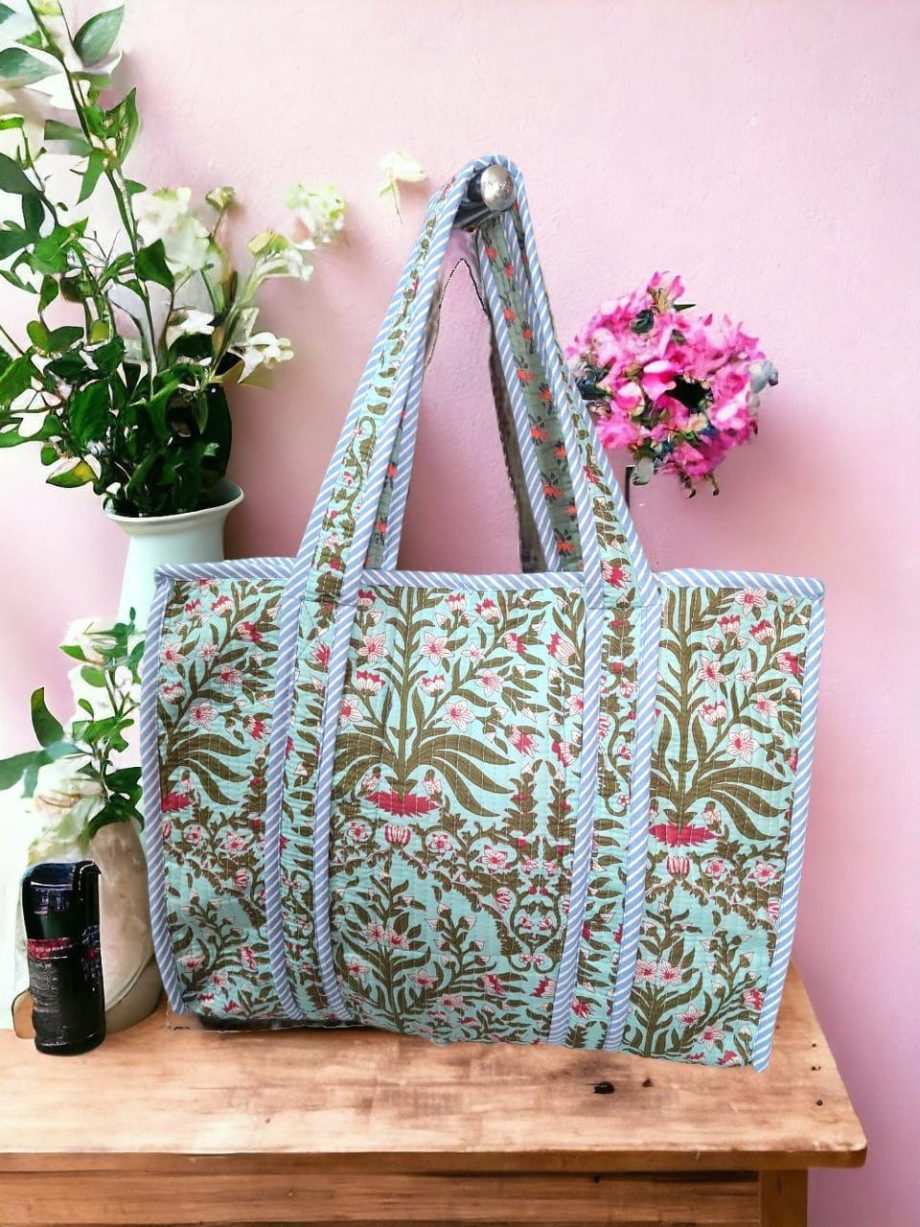 Quilted tote bags