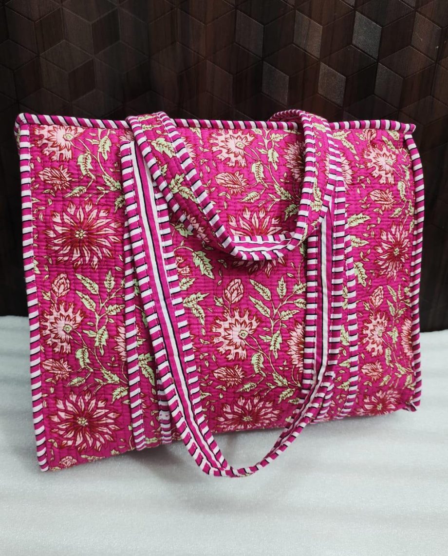 Quilted tote bags