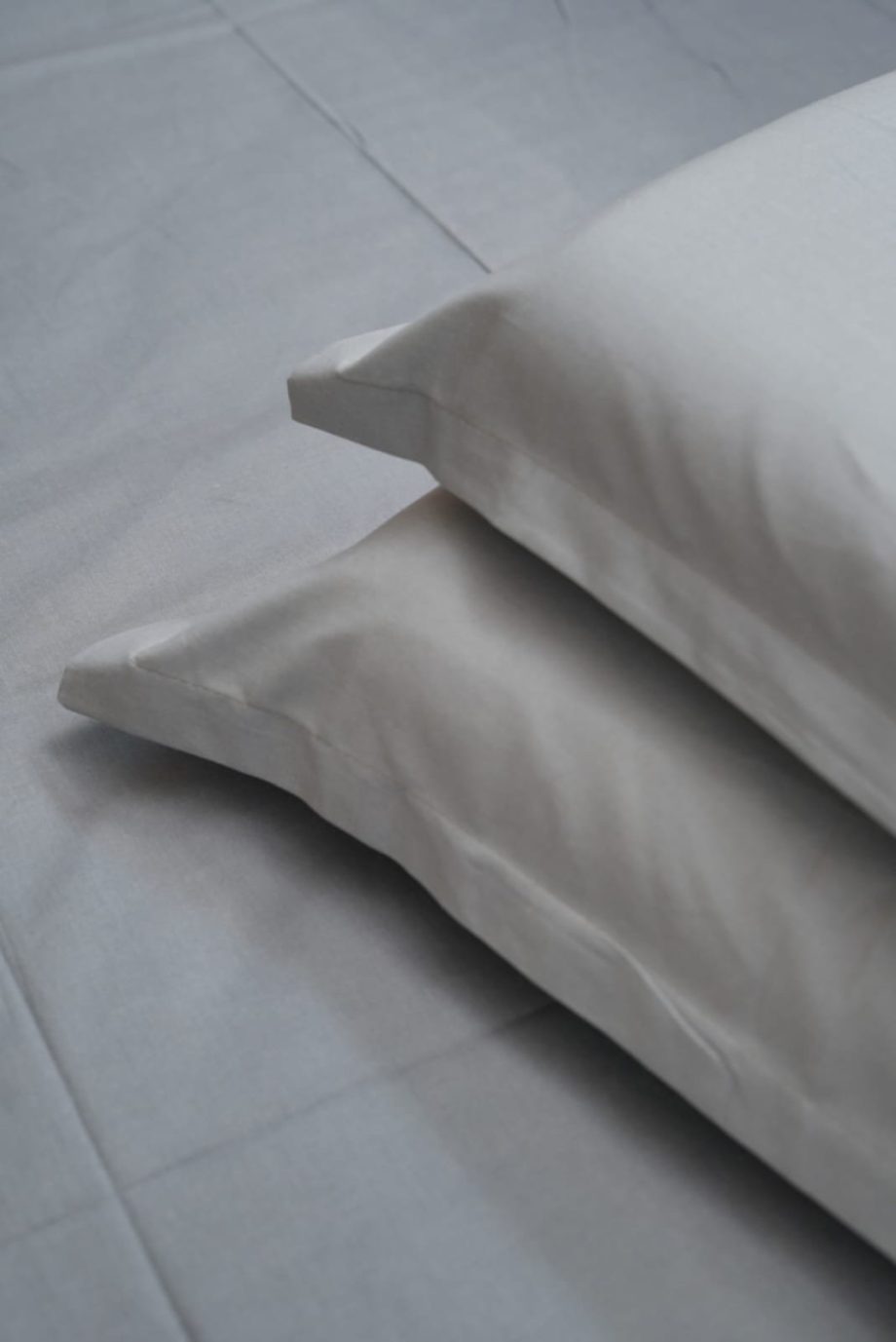 Solid king size bedsheet