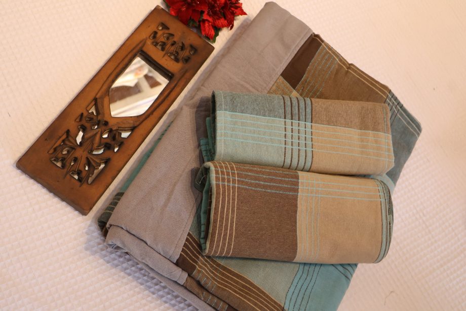 Queen :Handloom Cotton bedsheets