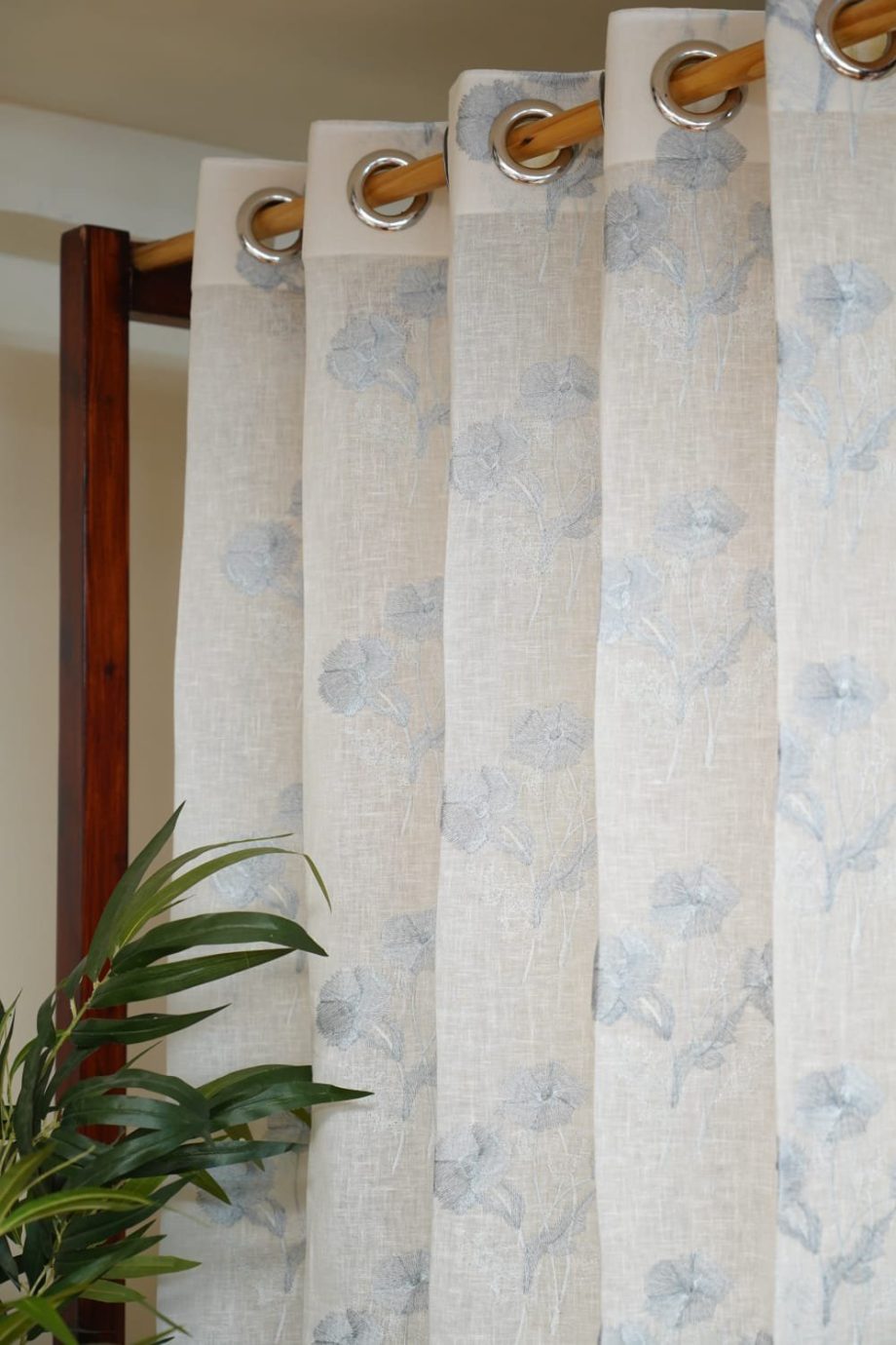 Embroidery sheer curtains